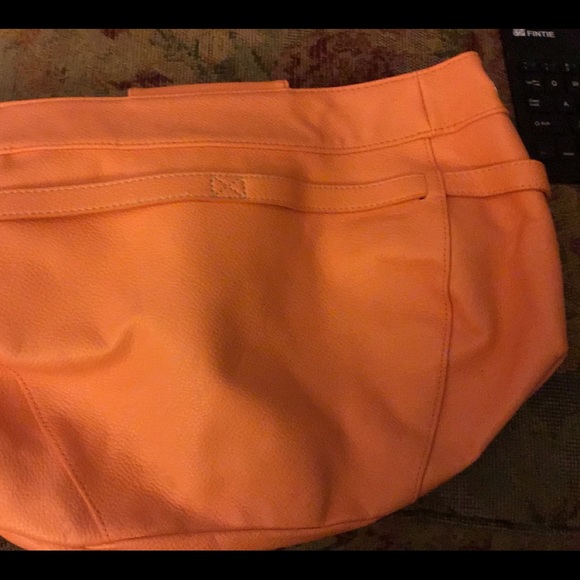 Purse - Picture 3 of 6